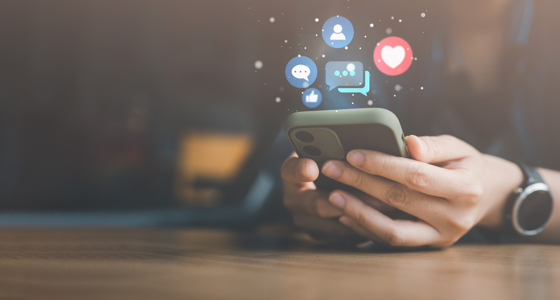 Leveraging Social Media Advertising for New Orleans Brands: Effective Strategies for Reaching and Engaging Target Audiences