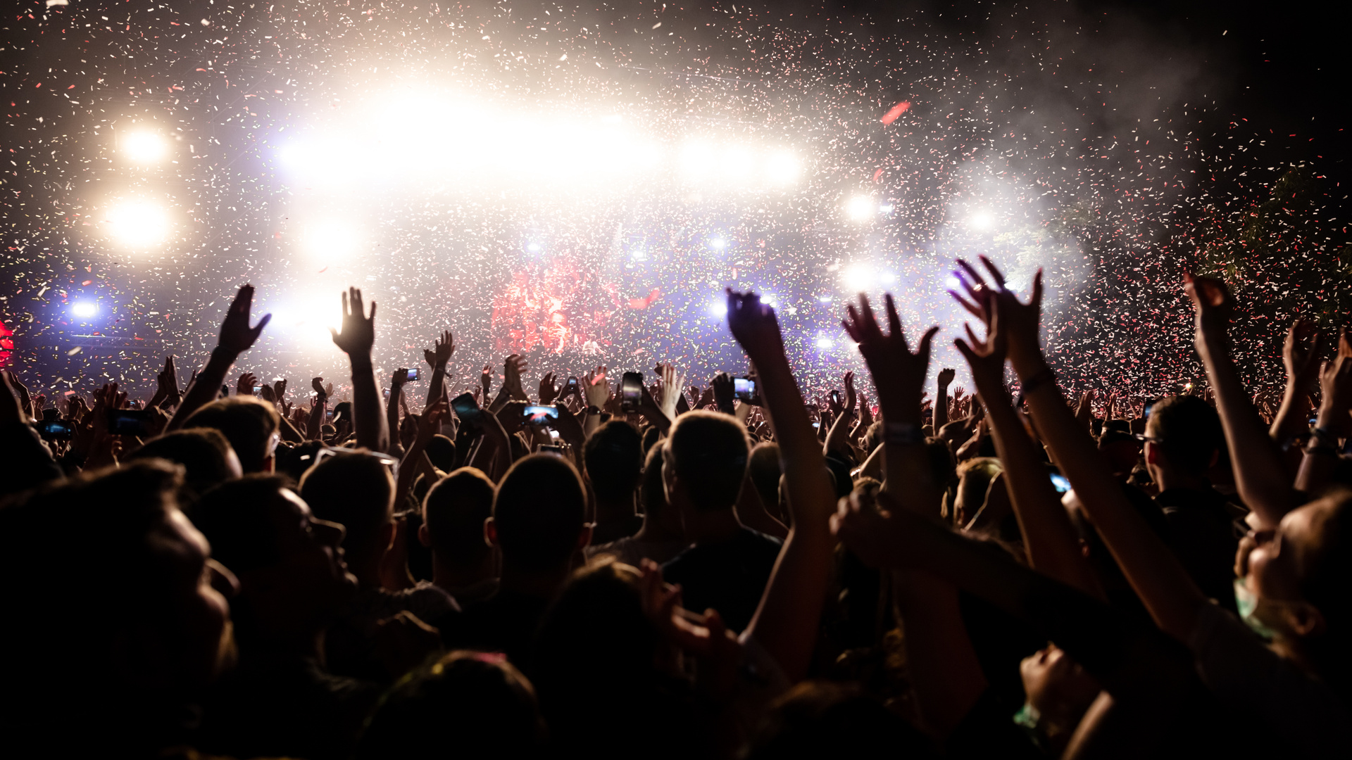 Advertising for the Festival Season: Promoting Your Business During New Orleans Events